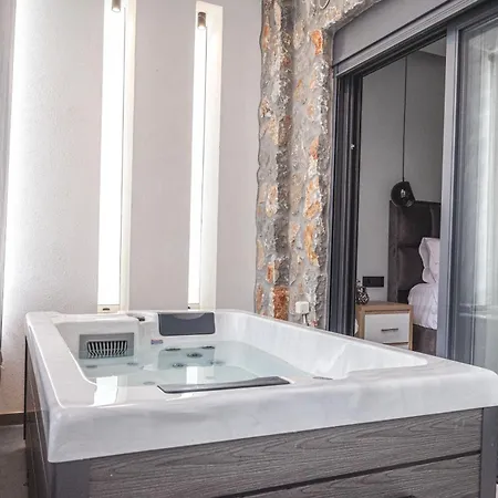 Lavender Luxury In Rhodes Lejlighed